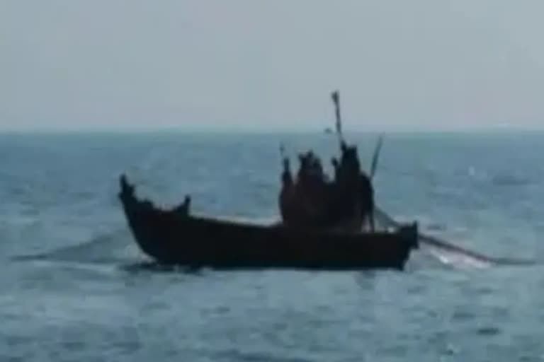 pakistani boat