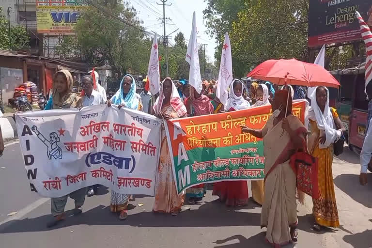 raj-bhawan-march-in-protest-against-netarhat-field-firing-range