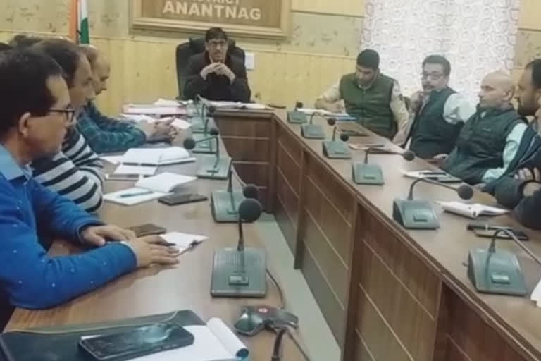 adc-anantnag-reviews-arrangements-for-shab-e-qadr-jumat-ul-vida-and-eid-ul-fitr-in-anantnag