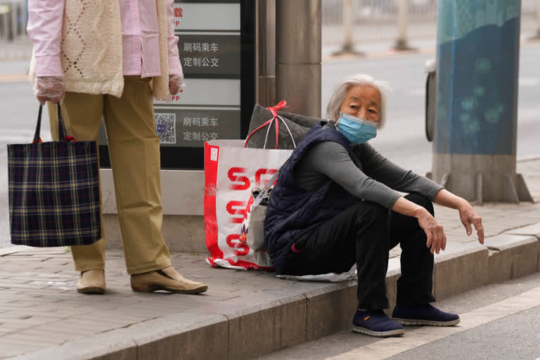 Most of Beijing to be tested for COVID amid lockdown worry