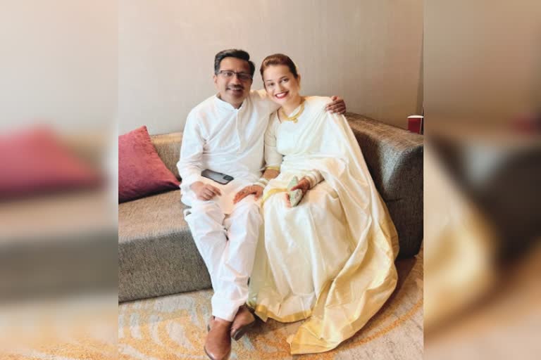 Tina Dabi and Pradeep Gawande picture