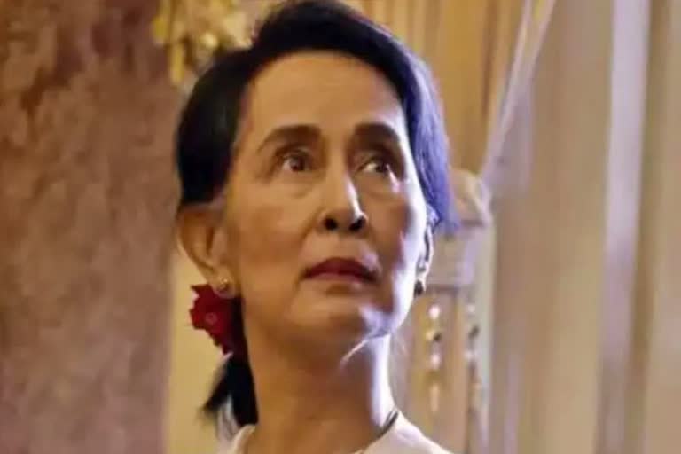 myanmar-court-sentences-suu-kyi