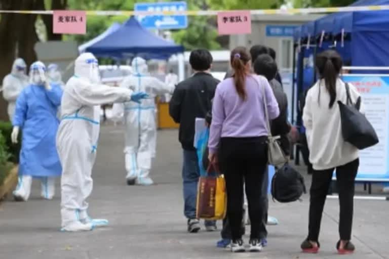 Beijing orders schools closed in tightening of virus rules  കൊവിഡ്-19 നിയന്ത്രണങ്ങൾ കടുപ്പിച്ച് ബീജിങ്  കൊവിഡ്-19 ബീജിങ് ചൈന  കൊവിഡ്-19 നിയന്ത്രണങ്ങൾ  കൊവിഡ്-19 നിയന്ത്രണങ്ങൾ ചൈന  Beijing orders schools closed