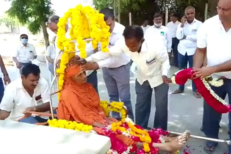 Sokhda Haridham Swami Death: સોખડા હરિધામના સ્વામી ગુણાતીતના મોત મામલે પીએમ રિપોર્ટમાં મોટો ખુલાસો
