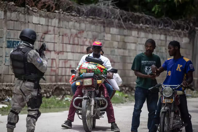 Haitians struggle to find food and shelter  ഭക്ഷണത്തിനും പാര്‍പ്പിടത്തിനുമായി പാടുപെട്ട്‌ ഹെയ്‌തികള്‍