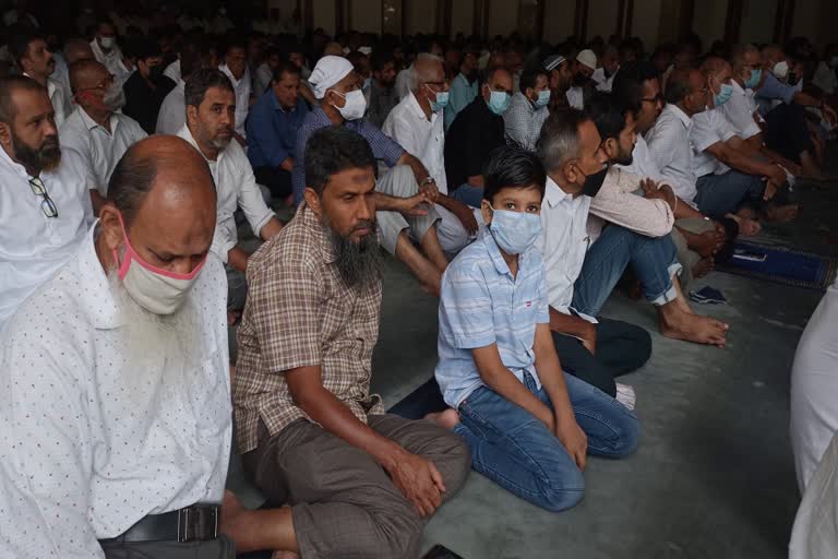 റമദാനിലെ അവസാനത്തെ വെള്ളിയാഴ്‌ച  റമദാന്‍  പള്ളികളിലെ കൂട്ട പ്രാര്‍ഥന  Ramadan mass prayer in kerala  the last Friday in ramadan  Ramadan in kerala