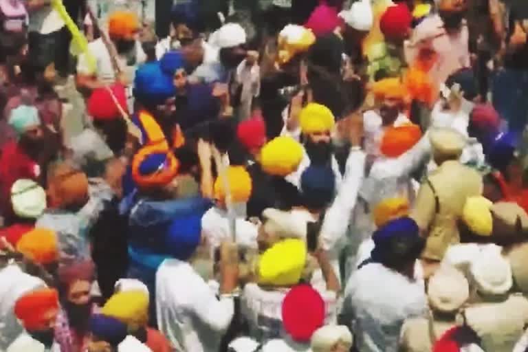 clash pro khalistan elements patiala  shiv sena march against khalistan  ശിവസേന മാർച്ച് ഖാലിസ്ഥാൻ മൂർദാബാദ് മാർച്ച്  ശിവസേന നേതാവ് ഹരീഷ് സിംഗ്ല സംഘർഷം