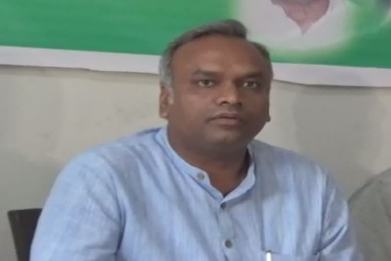 KPCC spokesperson Priyank Khargay, speaking at Kalaburagi