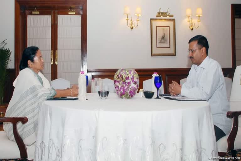 Mamata Banerjee and Arvind Kejriwal Meeting