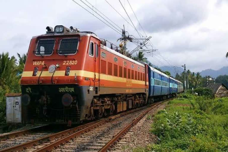 Woman thrown off moving train on resisting rape attempt by co-passenger