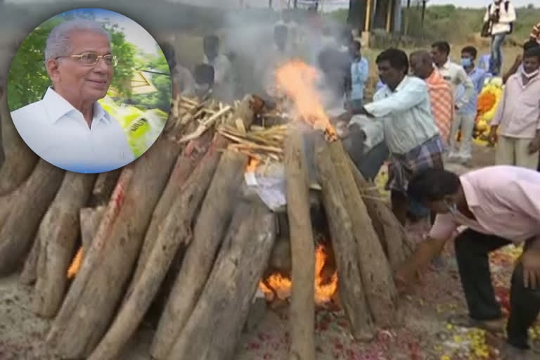 Sundaranaidu Funerals: అశ్రునయనాల మధ్య ముగిసిన సుందరనాయుడు అంత్యక్రియలు