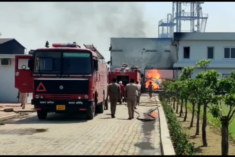 میرٹھ میں آتشزدگی کے دو الگ الگ واقعات، لاکھوں روپے کا نقصان