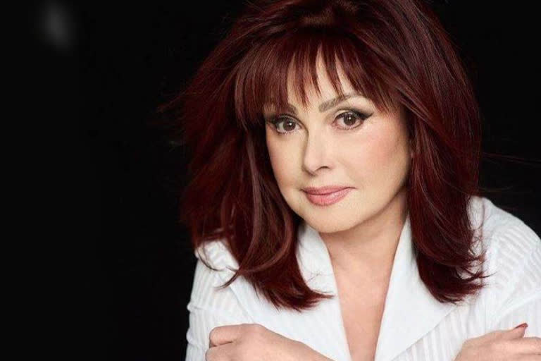 Naomi Judd passes away