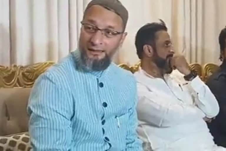 MIM MP Asaduddin Owaisi criticizes Rana couple