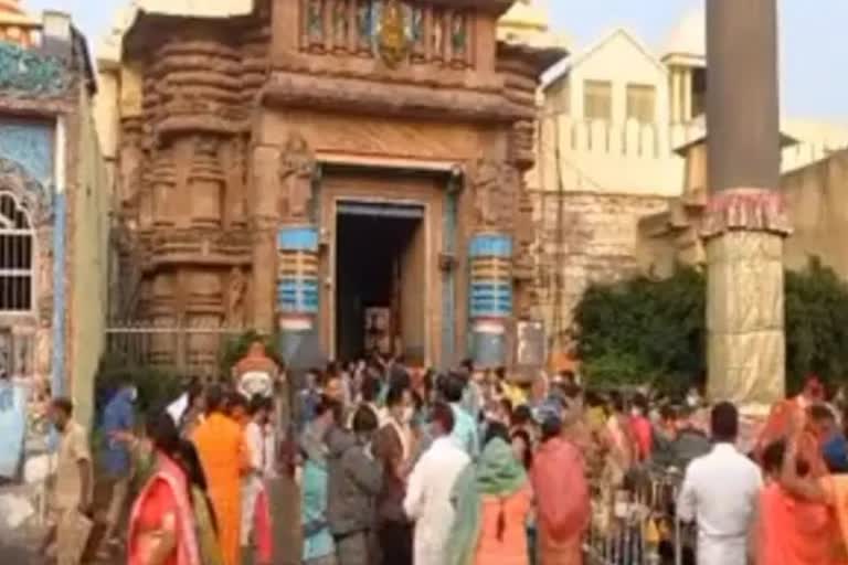 Puri Jagannath temple transgender suicides