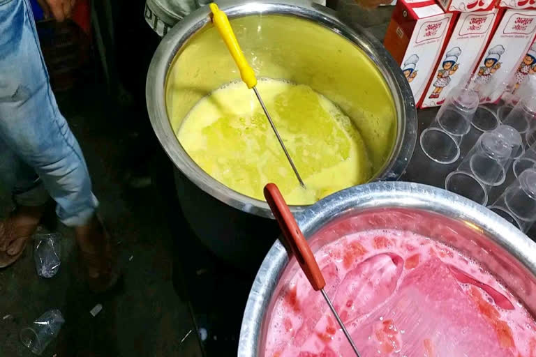 Old Delhi's 'sherbet of love', a perfect drink in sweltering heat