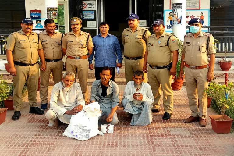 Bahadurabad Police & Cow Squad