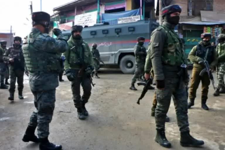 Three Lashkar-e-Taiba Hybrid militants arrested in jammu kashmir