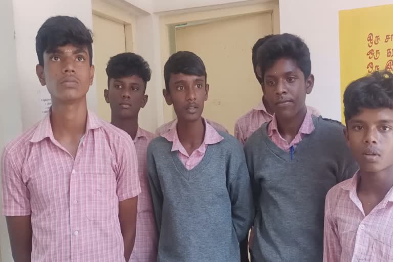 coonoor-government-hostel-students-suffering-without-basic-facilities குன்னூர் அரசினர் மாணவர் விடுதியில் அடிப்படை வசதி இன்றி தவித்து வரும் மாணவர்கள்.. கவனிக்குமா அரசு நிர்வாகம் ?