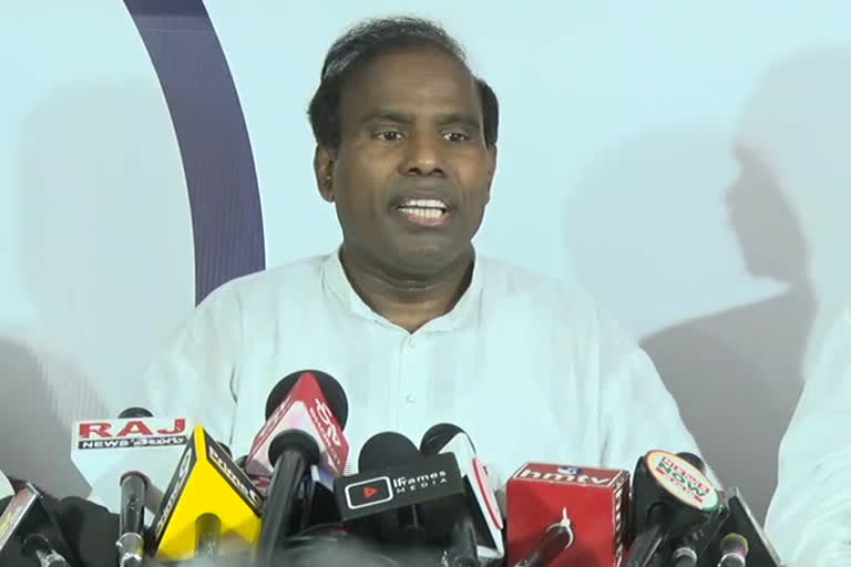 KA PAUL FIRES ON TELANGANA GOVERNMENT