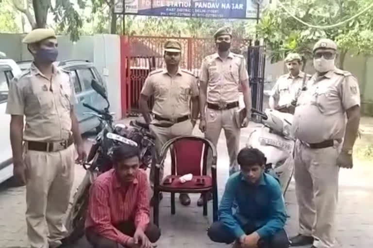 snatcher arrested by delhi police
