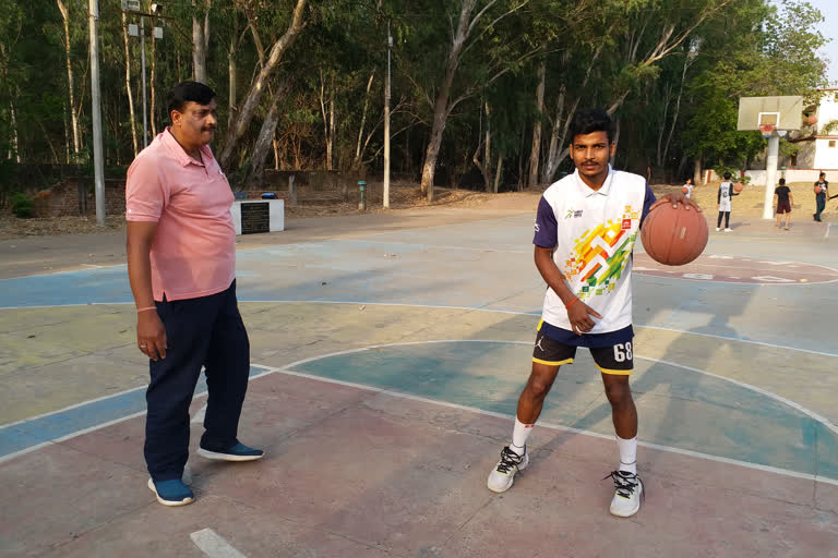 Pankaj with coach