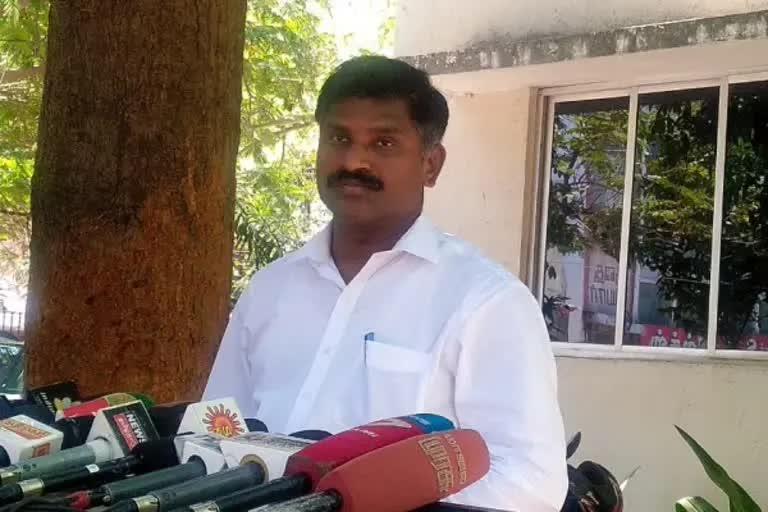 producer-singaravelan-has-been-granted-conditional-bail-from-saidapet-court தயாரிப்பாளர் சிங்காரவேலனுக்கு நிபந்தனை ஜாமீன் : சைதாப்பேட்டை நீதிமன்றம் உத்தரவு