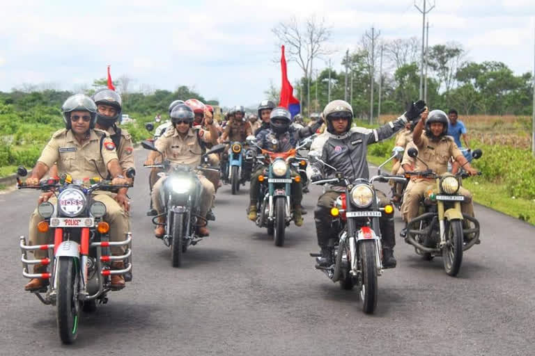 উত্তৰ অসমত অসম আৰক্ষীৰ মটৰ চাইকেল ৰেলীক বিপুল আদৰণি