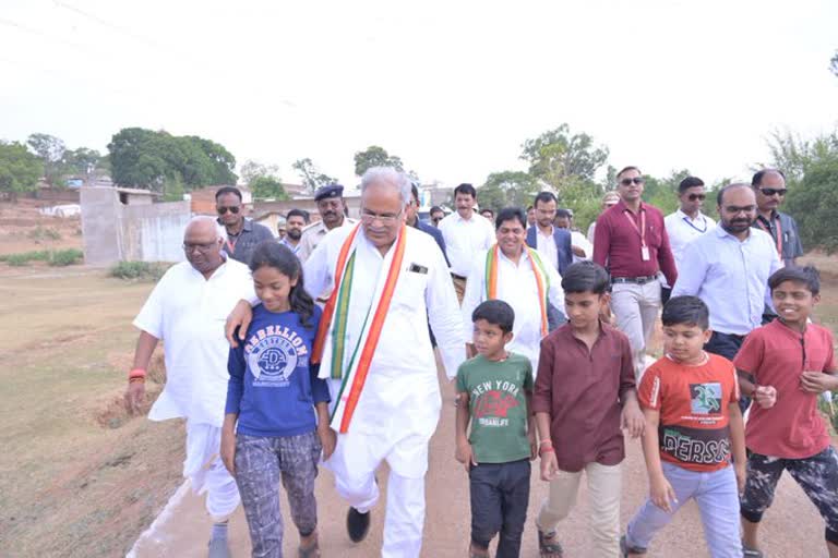 chattisgarh board toppers get helicopter ride