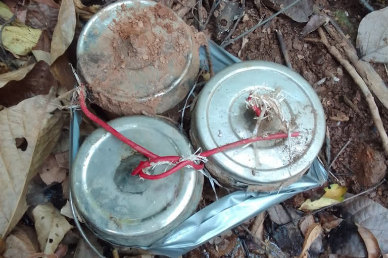 Three cane bombs of 5 kg have been found in forest chaibasa