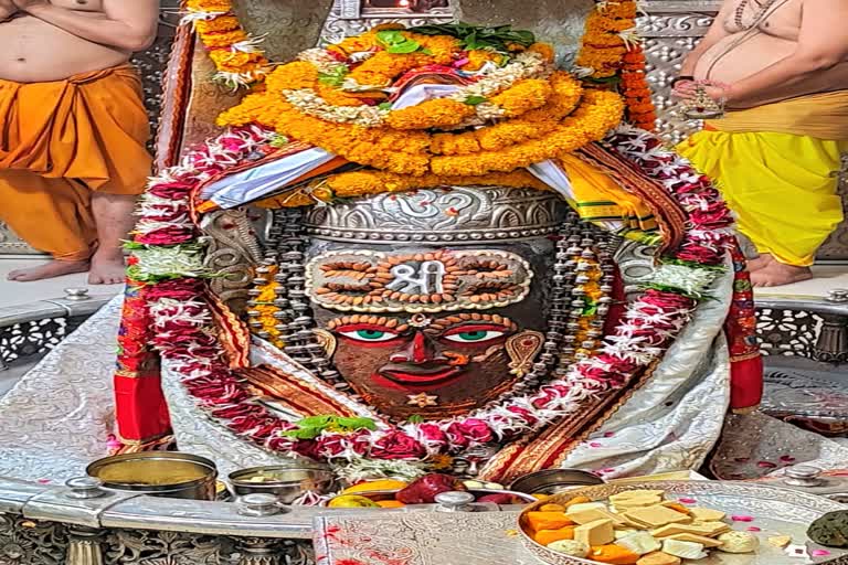 Ujjain Mahakaleshwar temple Baba Mahakal makeup on 6 May 2022