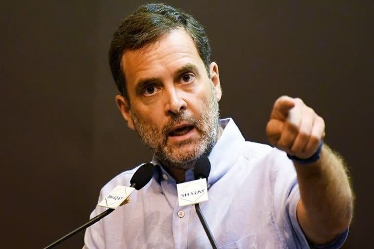 Rahul slams LPG cylinder hike