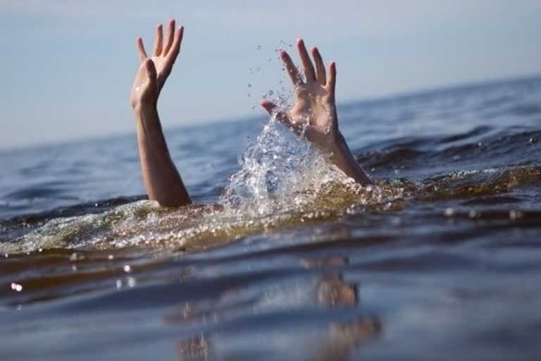 five-members-of-the-same-family-drowned-in-a-mine-at-dombivali