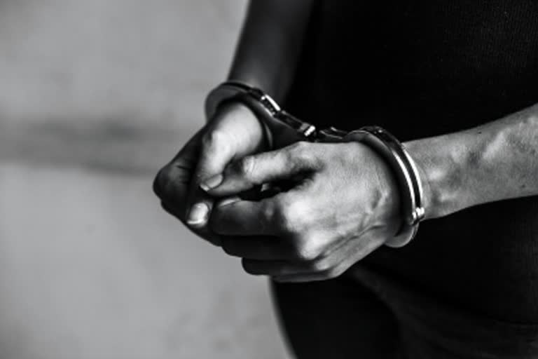 AP: Man held for blackmailing girlfriend in Vizianagaram