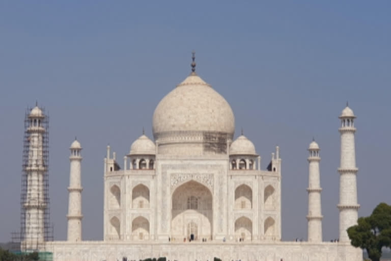 Petition in Allahabad HC to open 20 rooms in Taj Mahal
