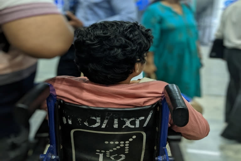 IndiGo stops specially-abled teenager from boarding flight, fellow passenger narrates tale of 'discrimination'