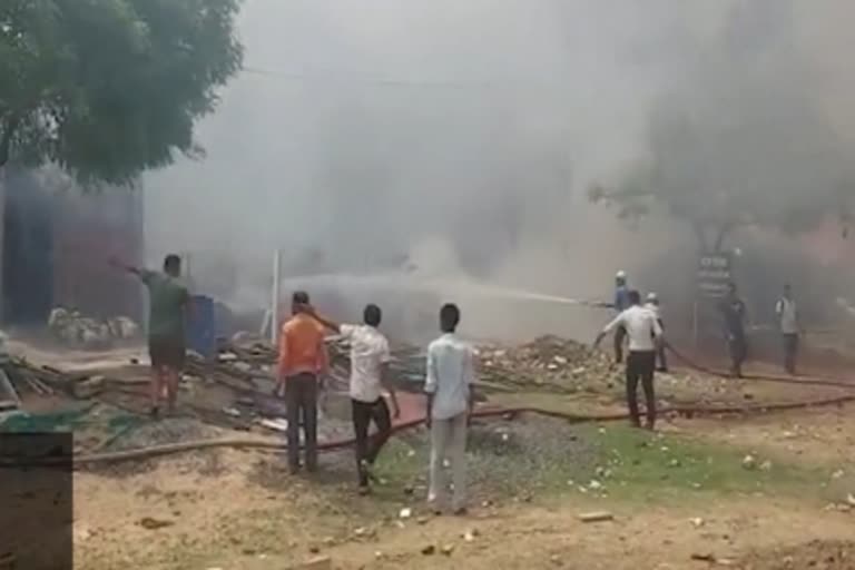 Fire In Mahakali Nagar