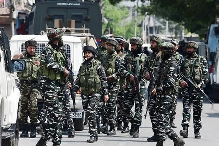 Kashmir's Shopian gunfight updates