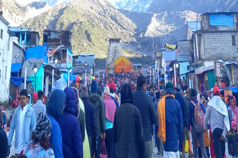 huge crowd in Kedarnath Dham