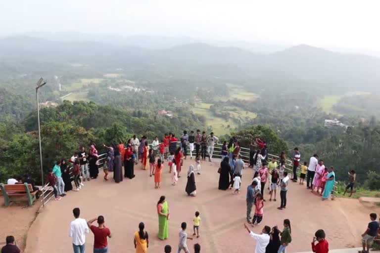 Enjoy your weekend in Raja seet Madikeri