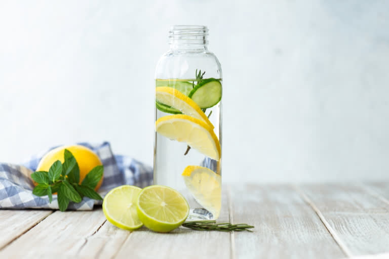 how to have a healthy mind, how to have a healthy body, health tips, what is detox water, what are the benefits of detox water, can detox water be harmful, summer health tips