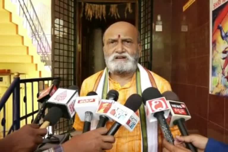 Pramod Muthalik talked to Press