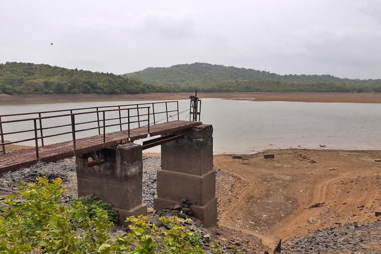 Arthalav Lake