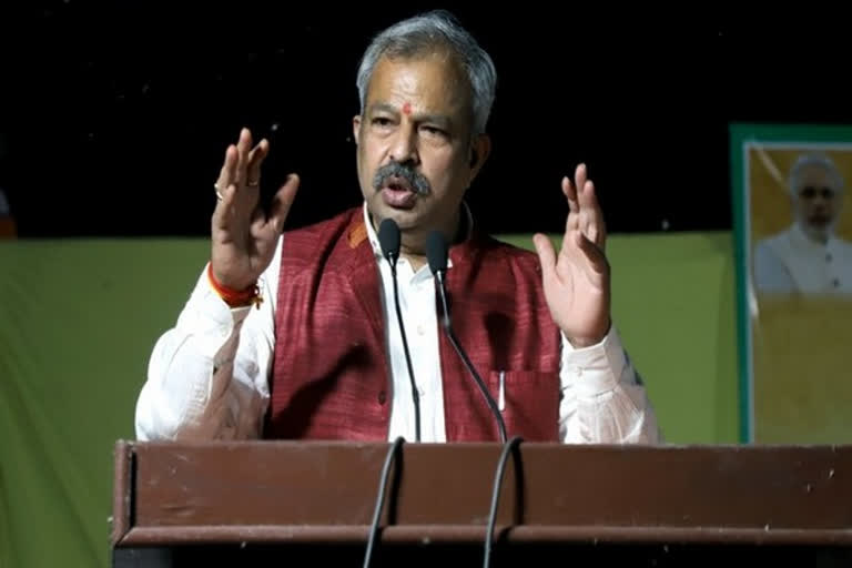 Bharatiya Janata Party Delhi unit chief Adesh Gupta on Tuesday demanded the North Delhi Municipal Corporation to rename the existing roads named after Mughal emperors in the Lutyens' Delhi with various Indian personalities