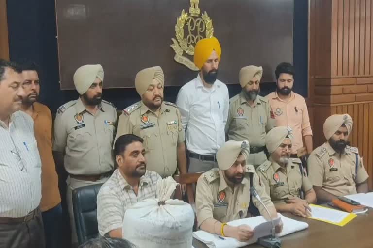 Firozpur police arrested two men with 10 kilogram opium and file case against 4