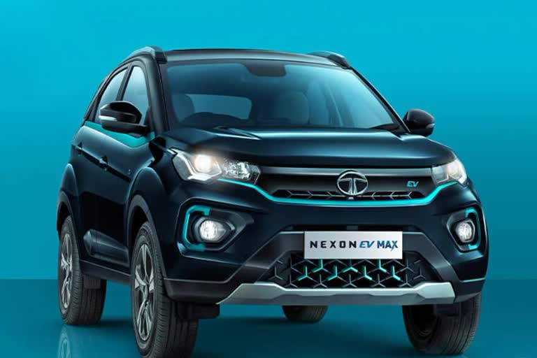 Tata Motors launches Nexon EV MAX Price  Nexon EV MAX Charging capacity  പുതിയ നെക്സോണ്‍ ഇ വി മാക്സ് വിപിണിയില്‍ എത്തി  പുതിയ നെക്സോണ്‍ ഇ വി മാക്സ് വില  പുതിയ നെക്സോണ്‍ ഇ വി മാക്സ് ചാര്‍ജിംഗ് കപ്പാസിറ്റി  ടാറ്റയുടെ പുതിയ ഇലക്ട്രിക്ക് കാര്‍