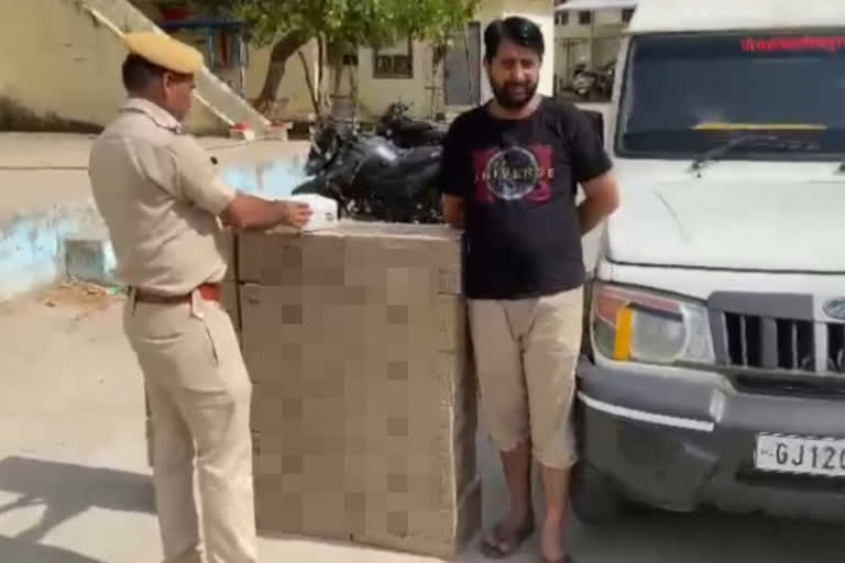 illegal liquor seized in Dungarpur