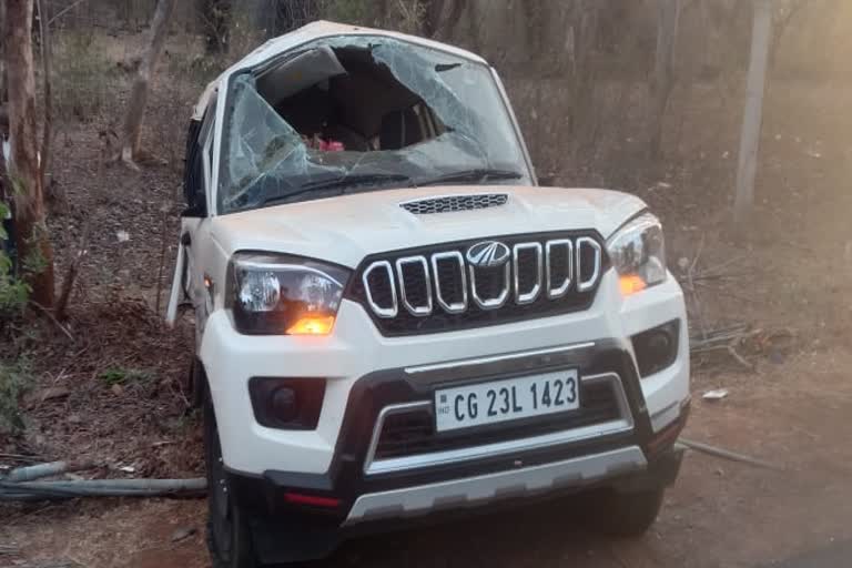 road accident in dhamtari