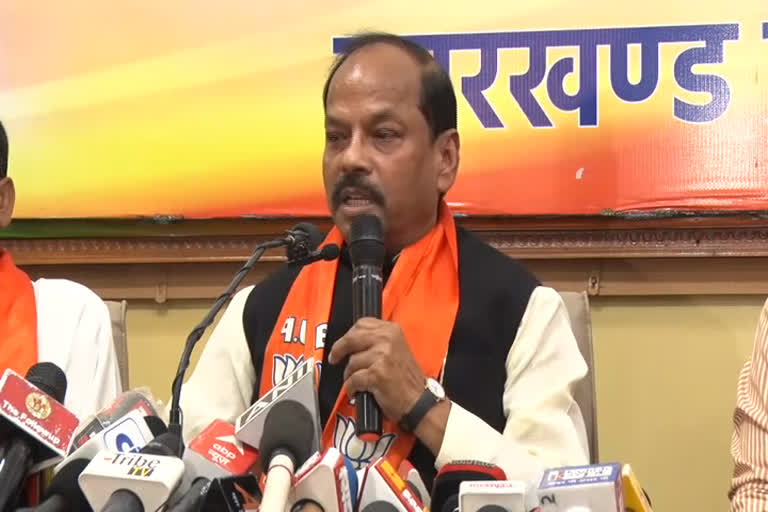 Raghuvar Das targeted Hemant Soren on Pooja Singhal case