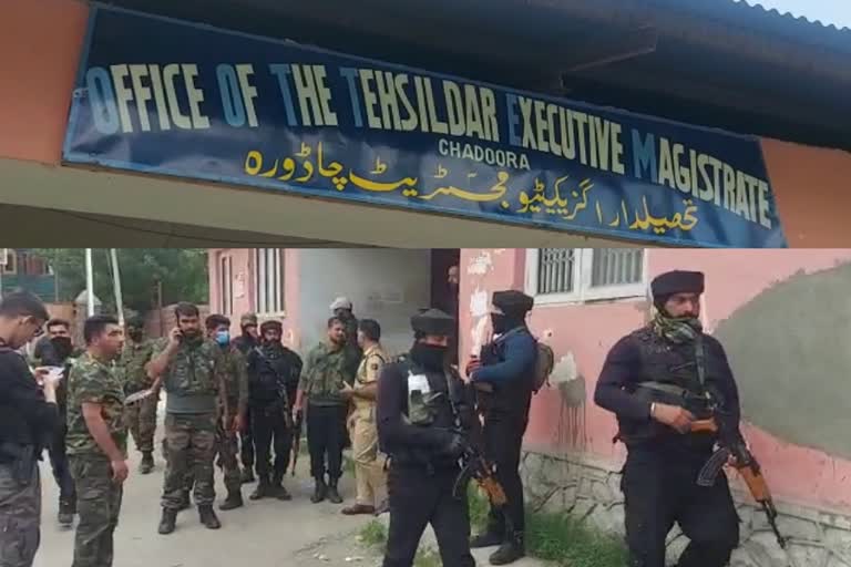 UPDATE: Injured employee in suspected militant attack succumbs at SMHS hospital  militant attack Revenue department employee succumbs at chadoora  Budgam Injured employee in suspected militant attack died  ശ്രീനഗർ തഹസിൽ ഓഫിസിൽ തീവ്രവാദി വെടിവയ്‌പ്പ്  ബുദ്‌ഗാം ചദൂര റവന്യു വകുപ്പ് ജീവനക്കാരൻ കൊല്ലപ്പെട്ടു  ജമ്മു കശ്മീർ തഹസിൽ ഓഫീസ് വെടിവയ്പ്പ്  കശ്‌മീരി പണ്ഡിറ്റ് രാഹുൽ ഭട്ട് വെടിവയ്പ്പ്  kashmiri pandith rahul bhat militant attack